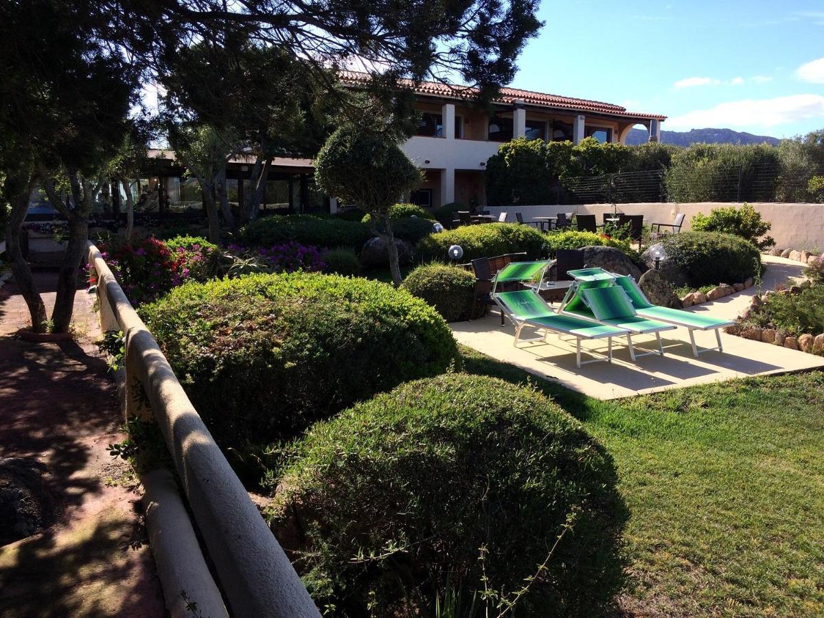 Hotel Villa Gemella Baja Cerdeña Exterior foto
